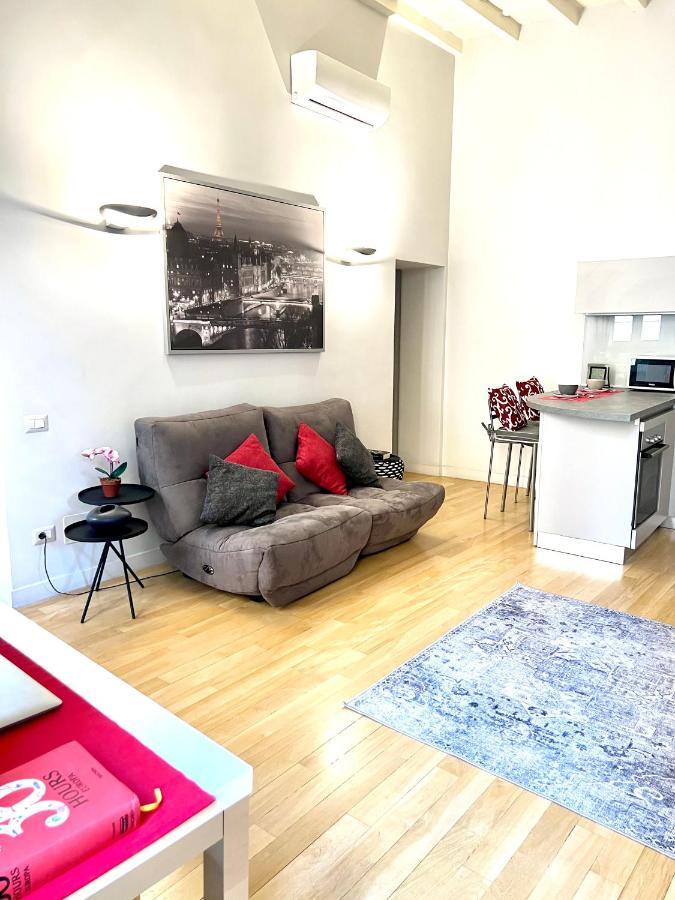 * Esclusivo & Moderno Roma Centro Campo De Fiori * Appartement Buitenkant foto
